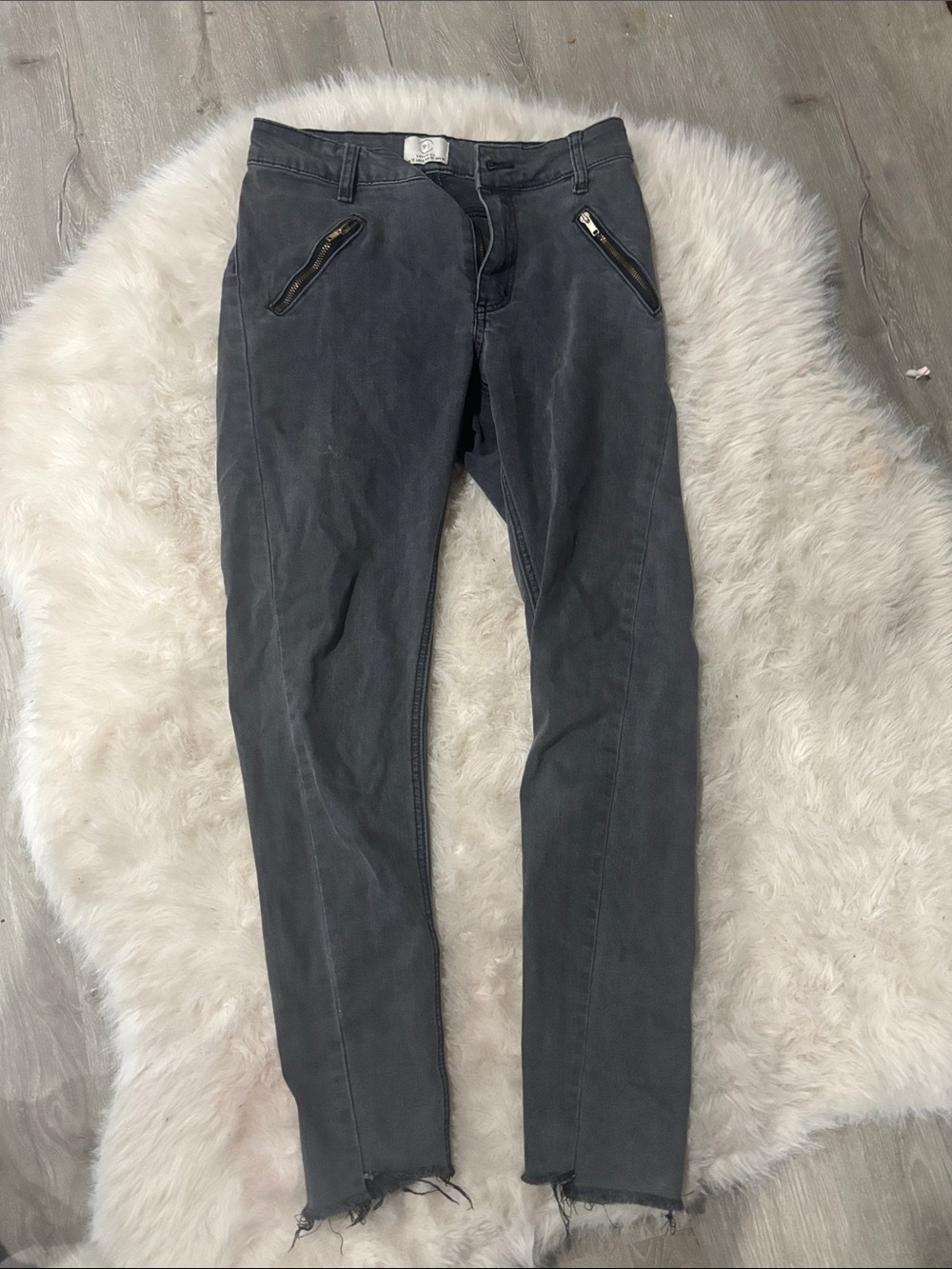 Rivalry Threads Charcoal Skinny Jeans with Zip Pockets